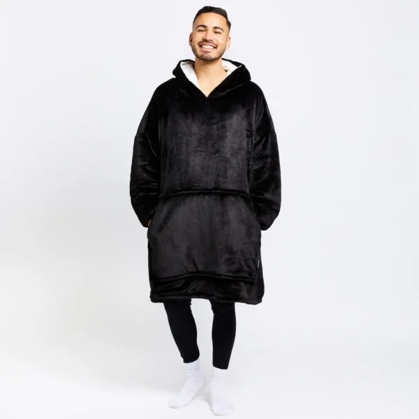 Black The Oodie